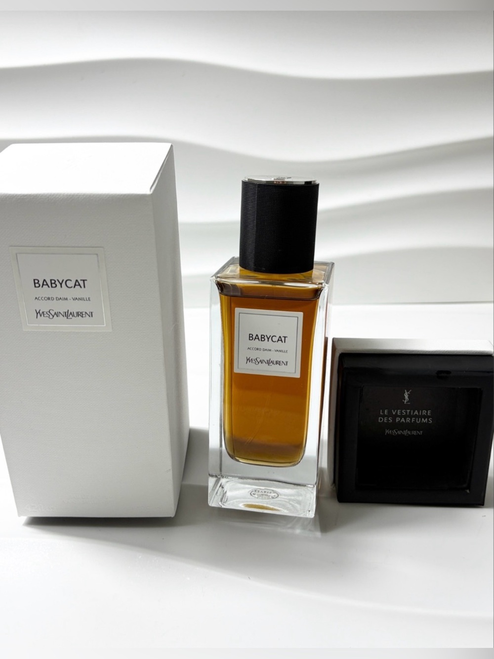 Yves Saint Laurent Babycat Eau de Parfum Amber Bottle with Black Cap - Picture 1 of 2